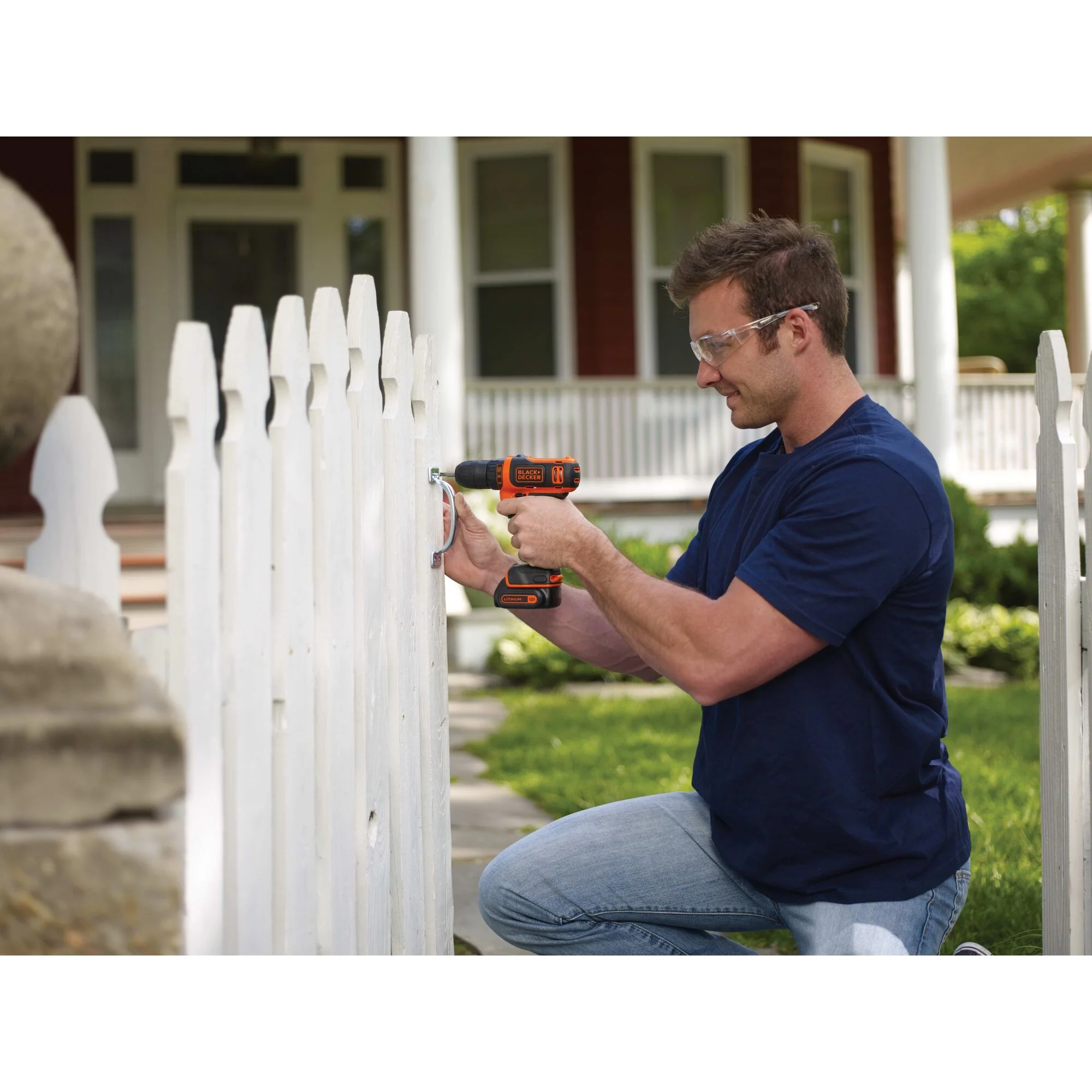 12V MAX* Cordless Drill/Driver With 59-Piece Project Kit and Tool Bag, Battery and Charger Included - Image 3