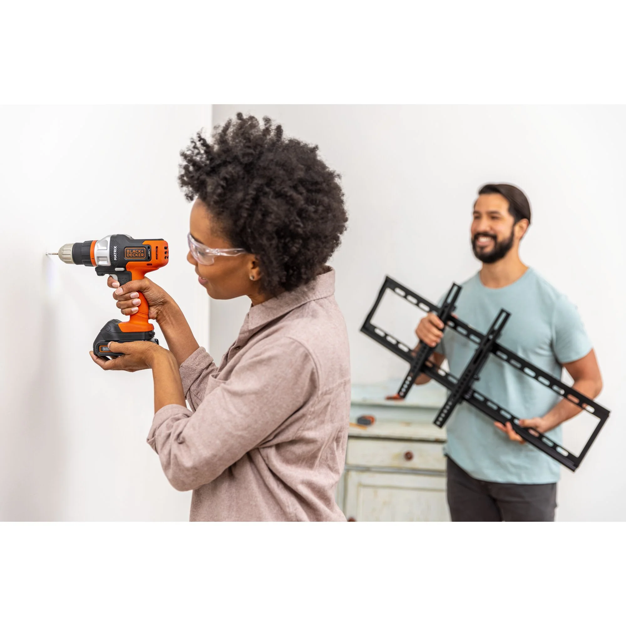 20V MAX* POWERCONNECT™ MATRIX™ Cordless Drill/Driver and Impact Driver Combo Kit, Battery and Charger Included - Image 3