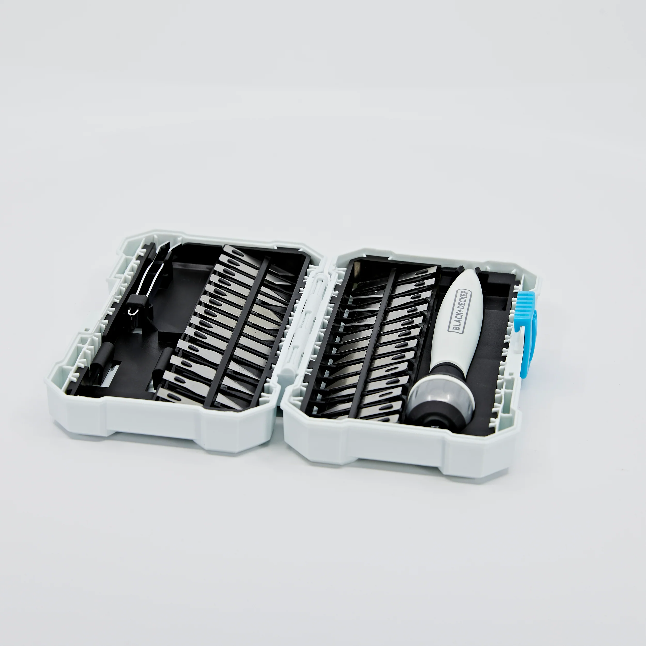 Craft Hobby Knife Kit with 26 Assorted Blades and Cutting Mat - Image 22