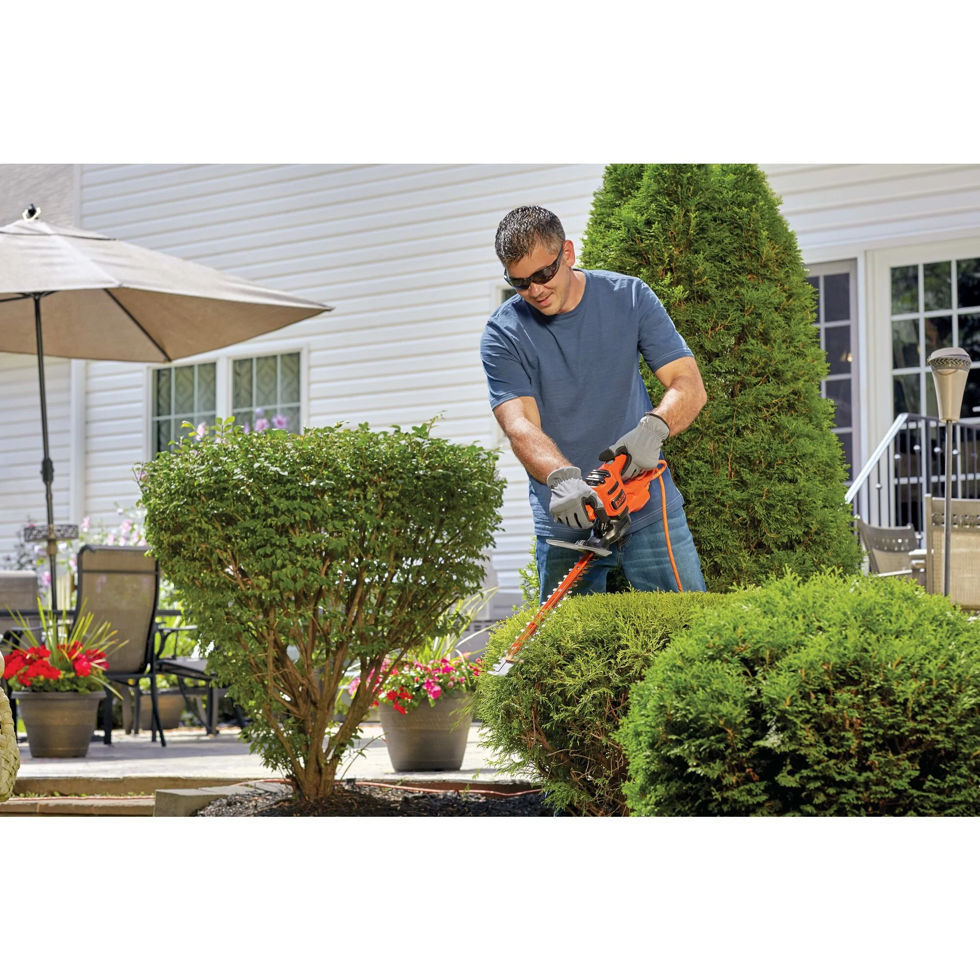 Hedge Trimmer, Dual-Action Blade, 16-Inch - Image 3