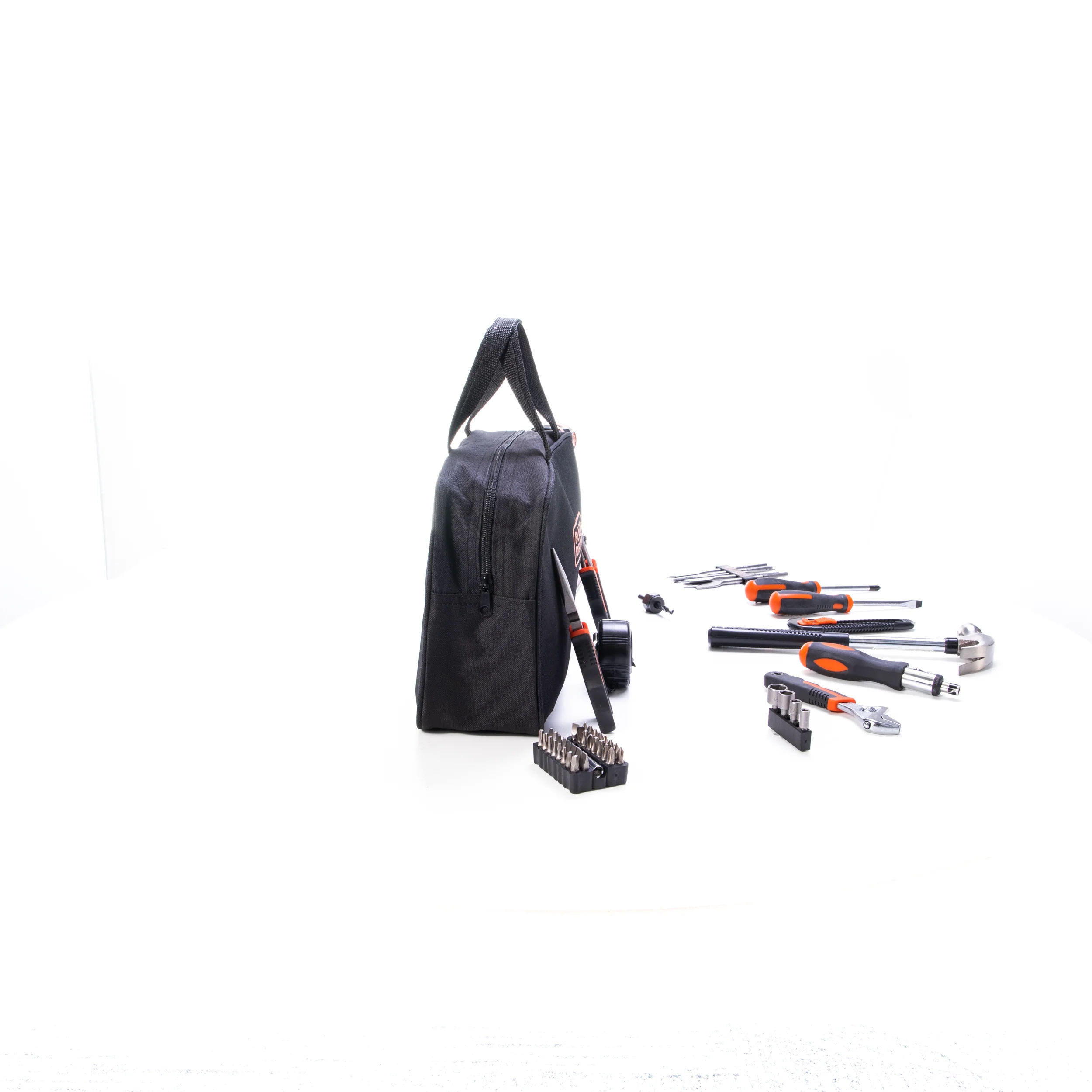 20V MAX* POWERCONNECT™ Cordless Drill/Driver With 68-Piece Project Kit and Tool Bag, Battery and Charger Included - Image 30